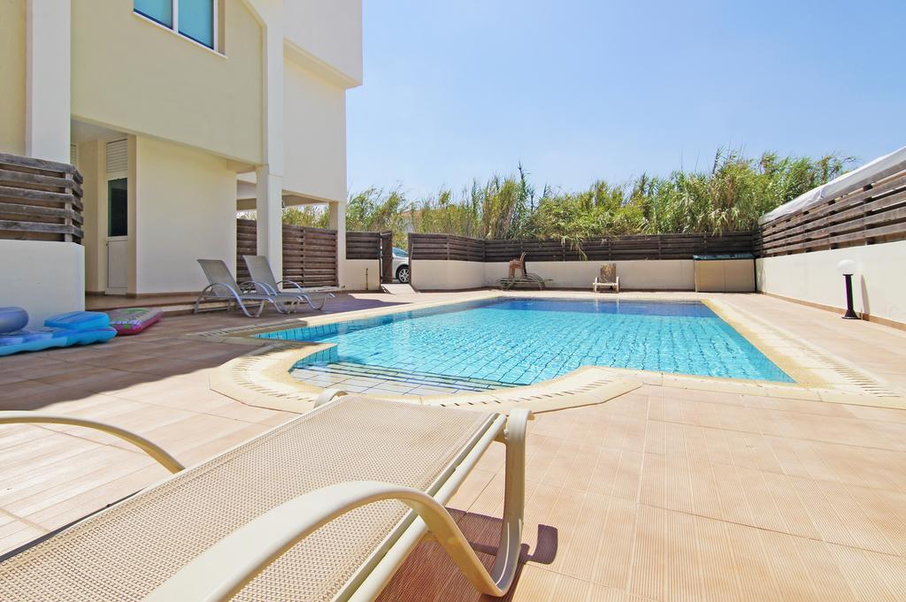 Neraida - 2Bed Apart Walk To Kalamies Beach Протарас Екстериор снимка